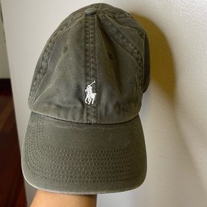 Hunter green cap